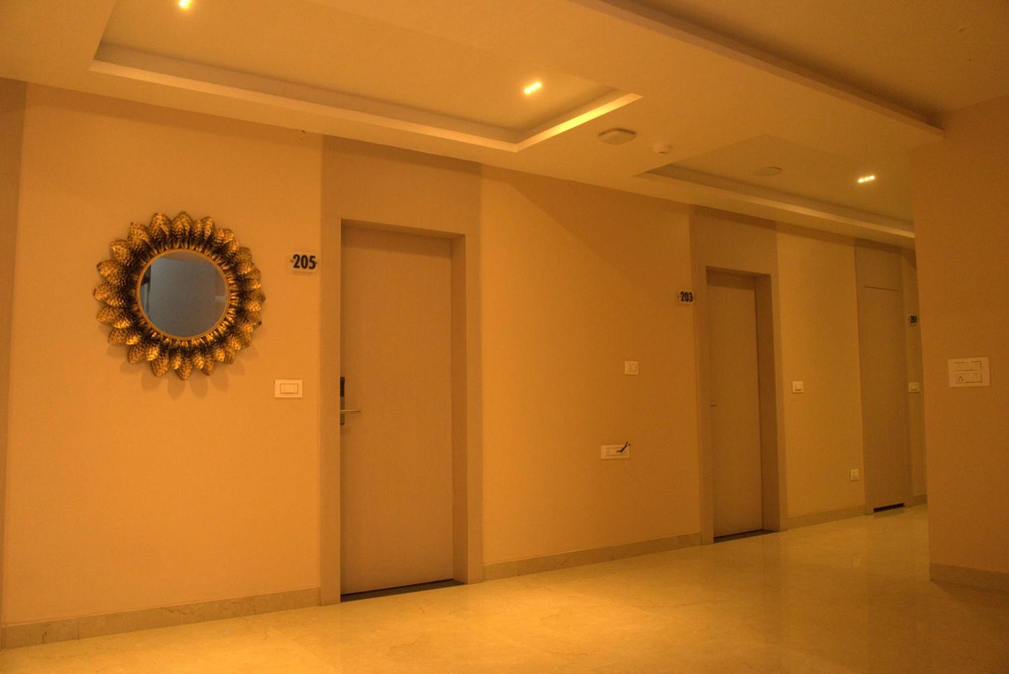 Kishanganj Hotel Tanisha מראה חיצוני תמונה